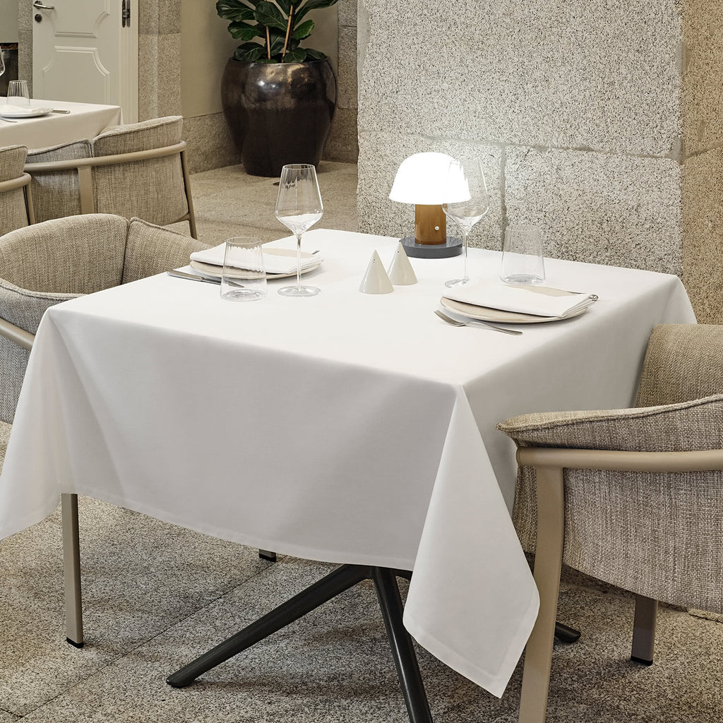 Tablecloth 100% Cotton White