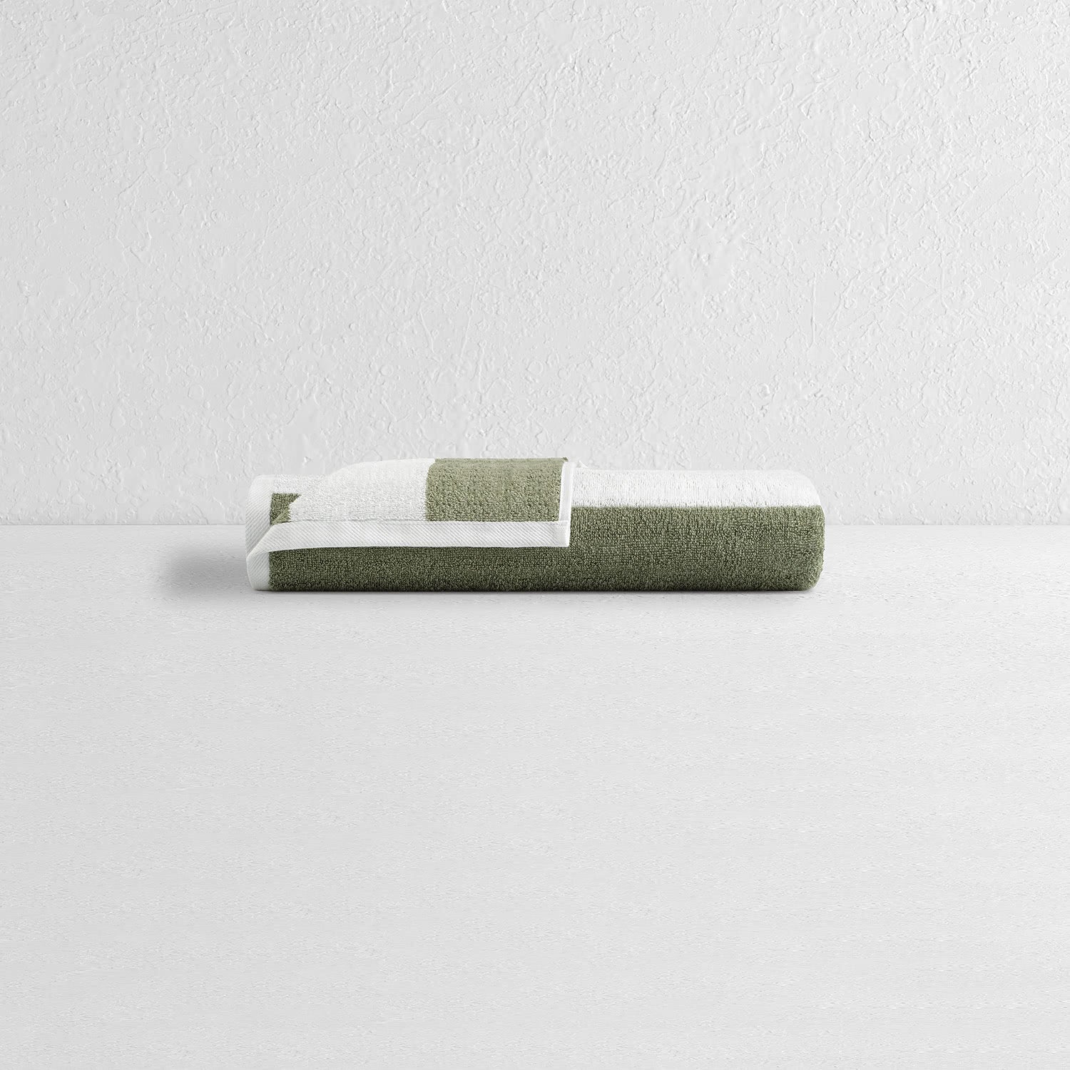 Toalha de piscina Riscas Verdes