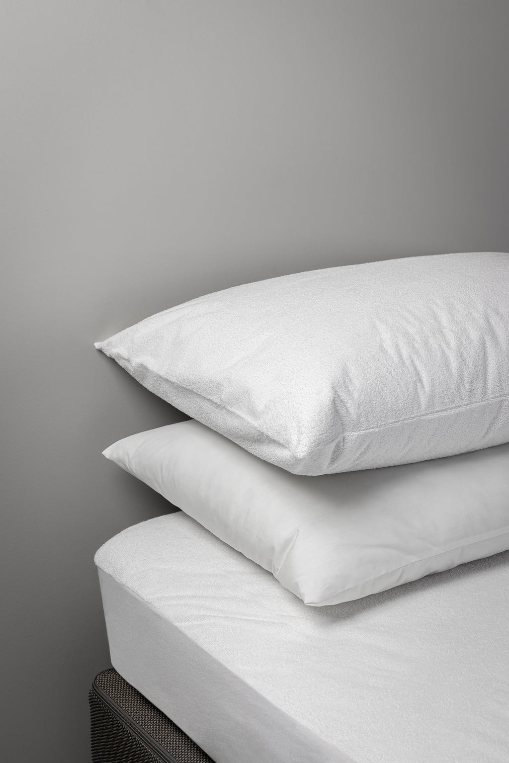 protetor de almofada e almofada de fibra