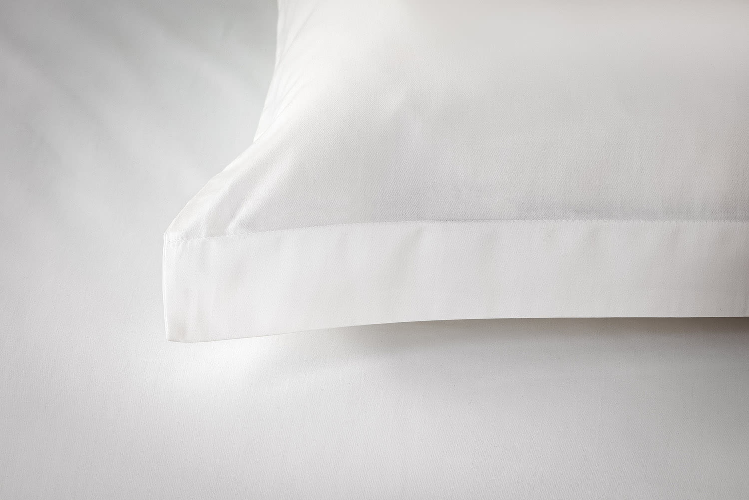 Fronha 300 fios ponto corrido