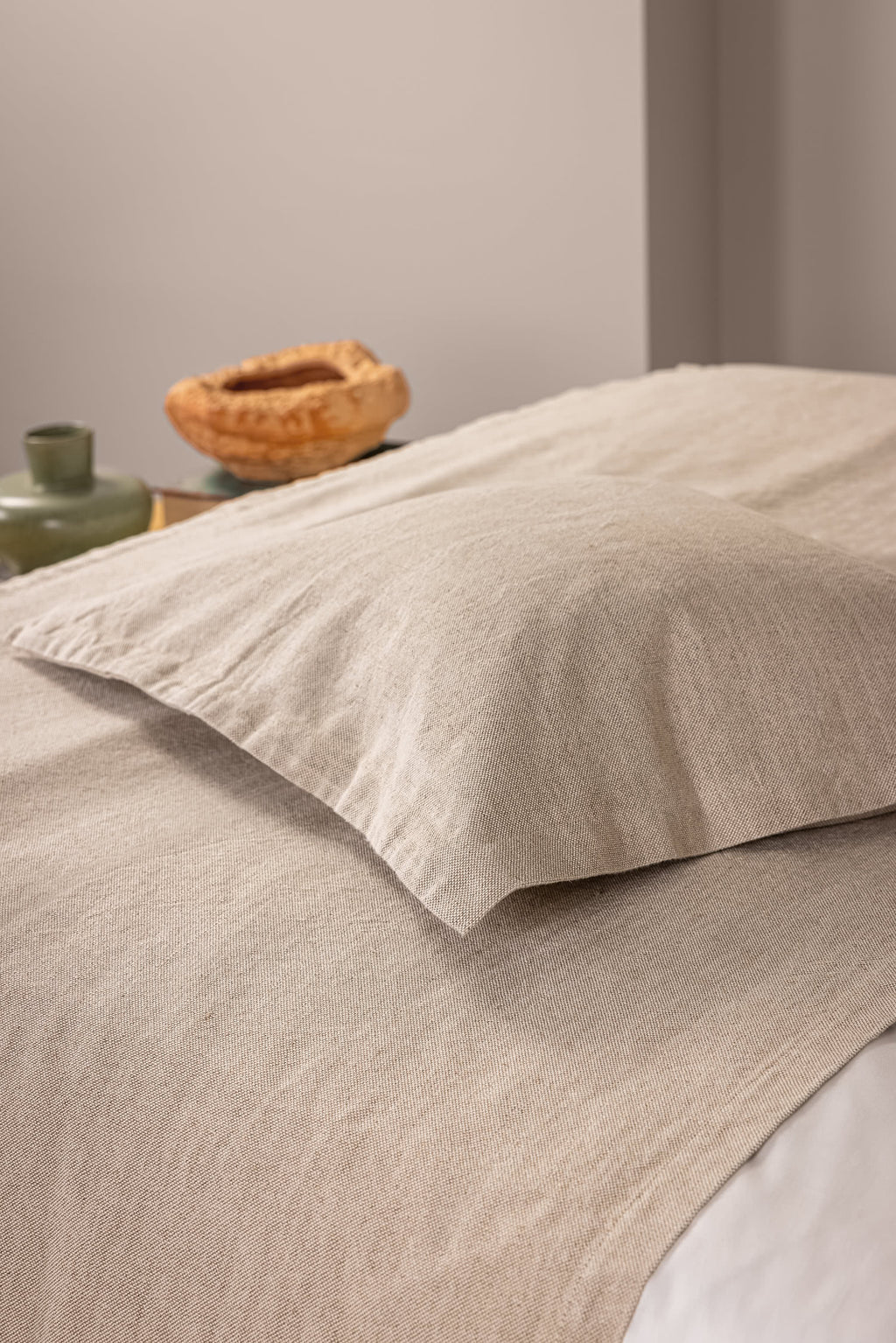 Almofada decorativa de linho e tapa pes de linho