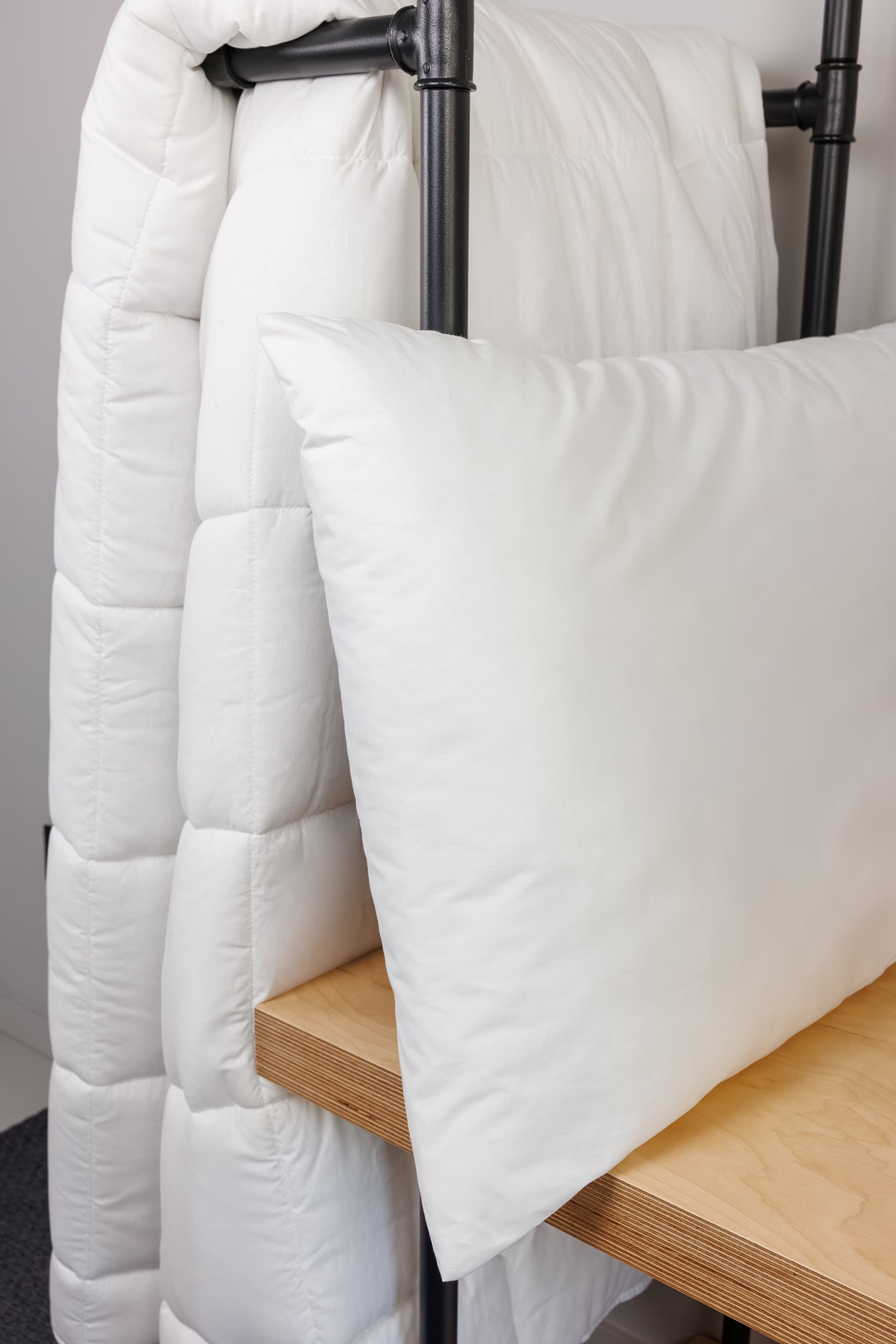 edredão de fibra com almofada de fibra