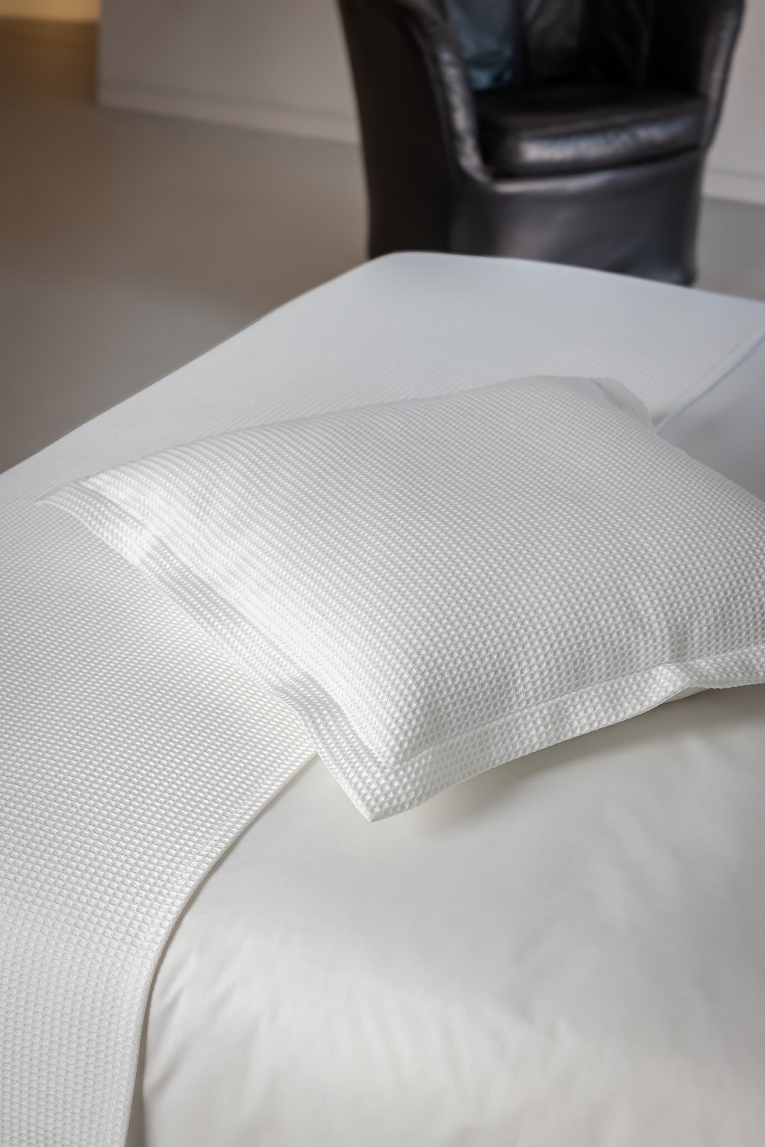 Tapa pes favo de mel e almofada decorativa favo de mel