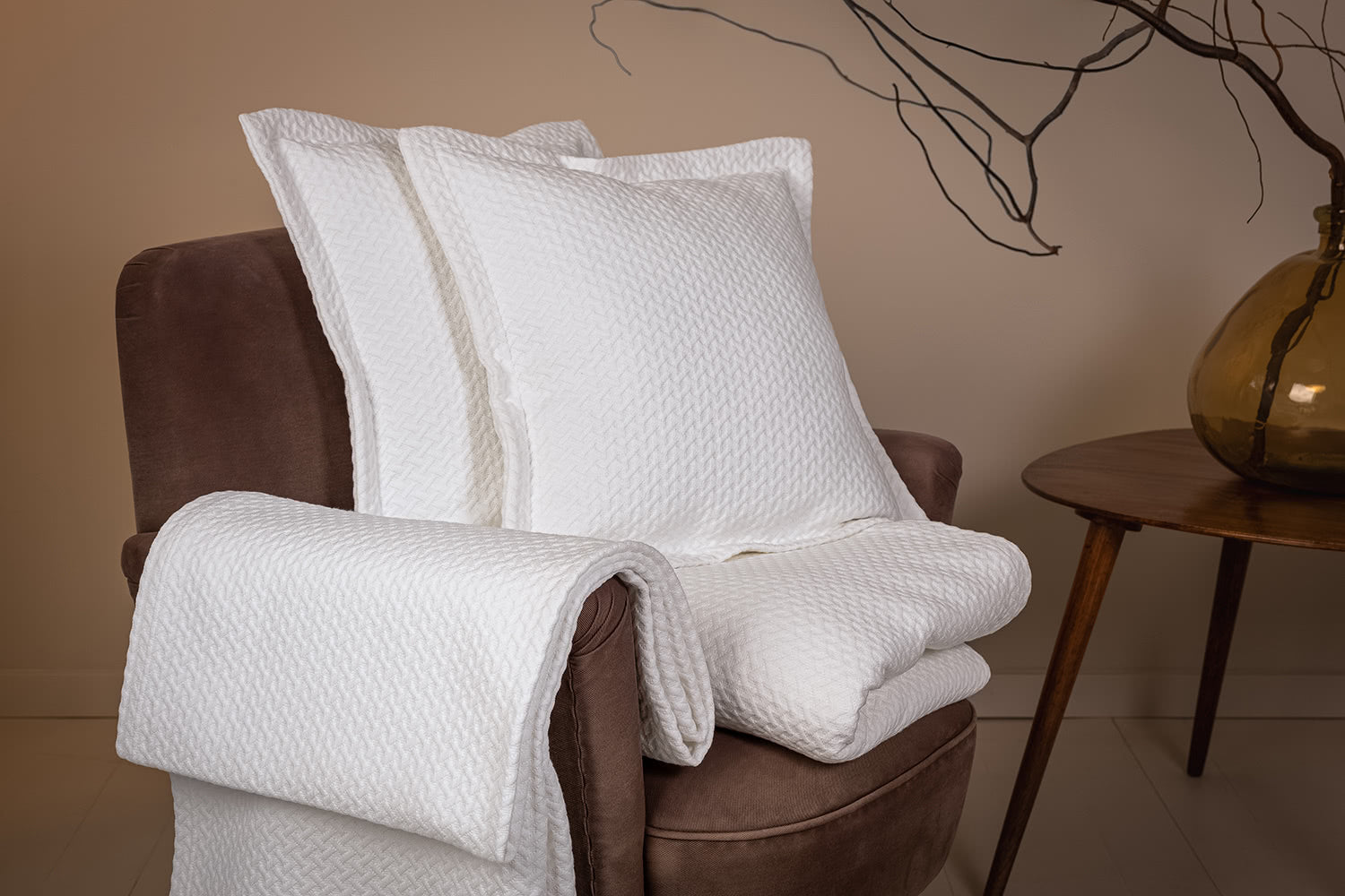 Tapa pes safira e almofada decorativa safira